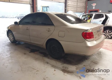 2006 Toyota Camry Le z USA, uszkodzony, nr VIN 4T1BE32K86U150638